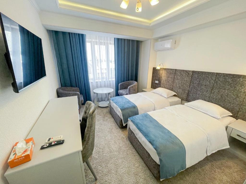 Twin room at Shohjahon Palace Hotel & Spa