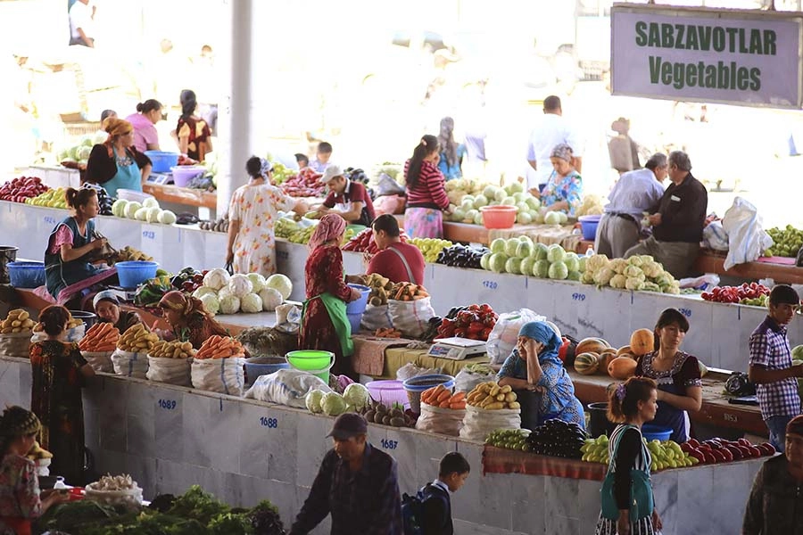 Vegetable section at Siyob Bazaar