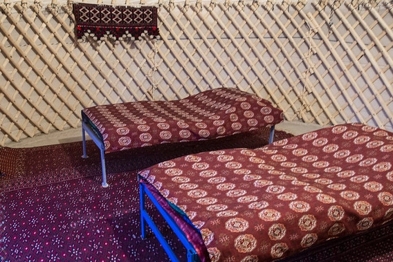 yurt camp darwaza