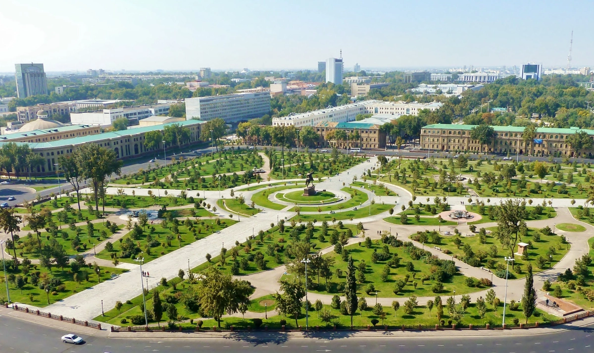 Amir Temur Square