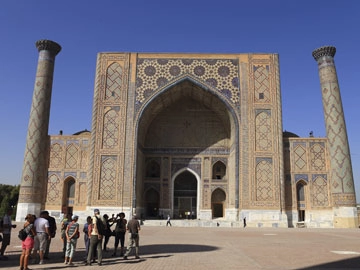 Площадь Регистан Самарканд — объект ЮНЕСКО