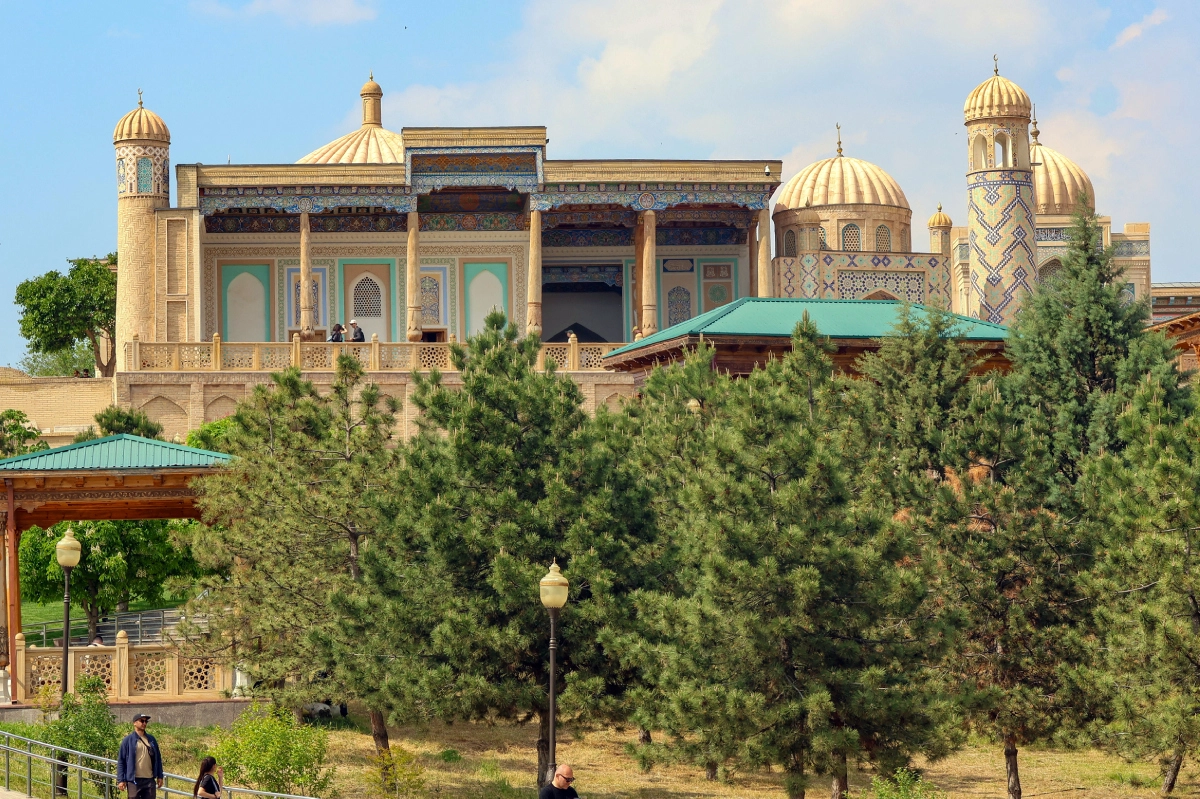 Mosquée Hazrati-Hizr sur la colline au-dessus de l’ancienne Samarcande