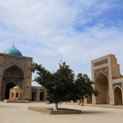 Tour de pèlerinage en Ouzbékistan avec Samarcande et Boukhara.