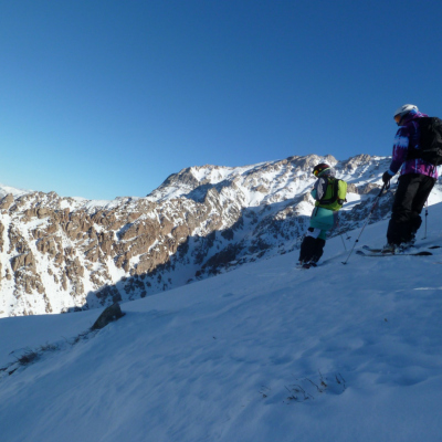 Tours d'hiver en Ouzbékistan pour le ski extrême.