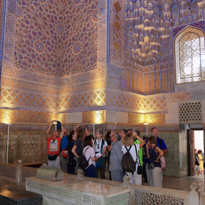 Tour nach Samarkand mit einer Exkursion in Samarkand.
