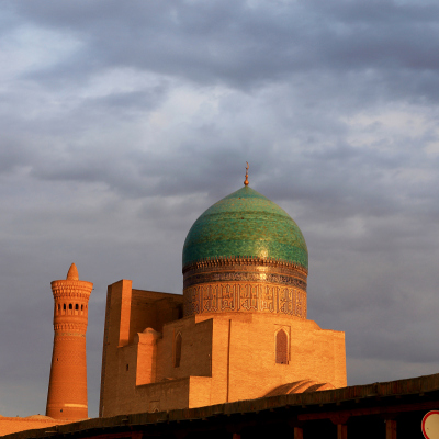 Usbekistan Rundreise mit der Bahn mit bequemer Fahrt.